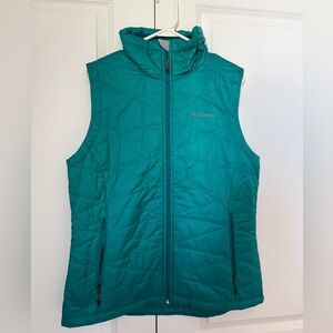 Columbia Turquoise Quilted Vest